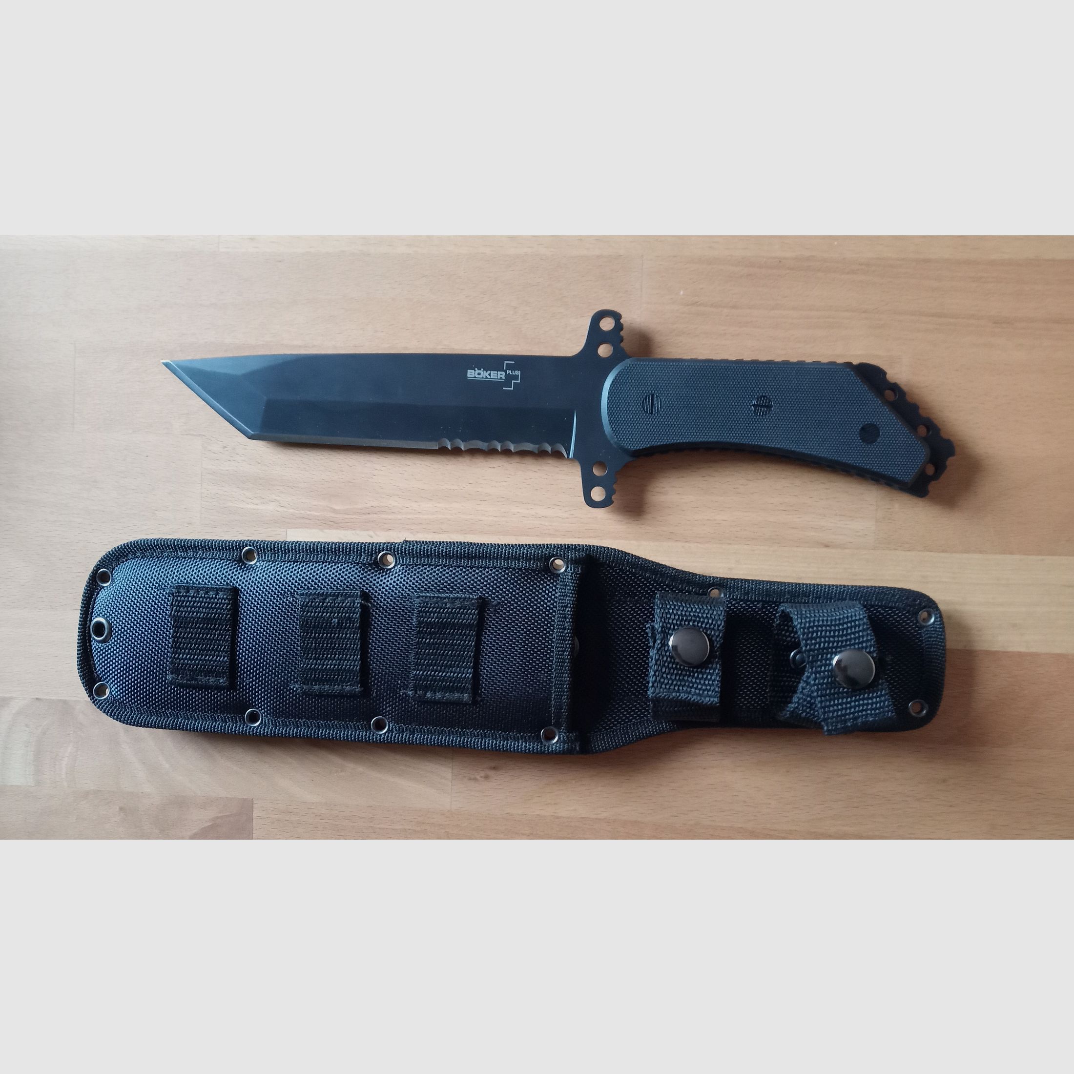 Tactical knife Armed Forces Tanto Fixed Böker Plus