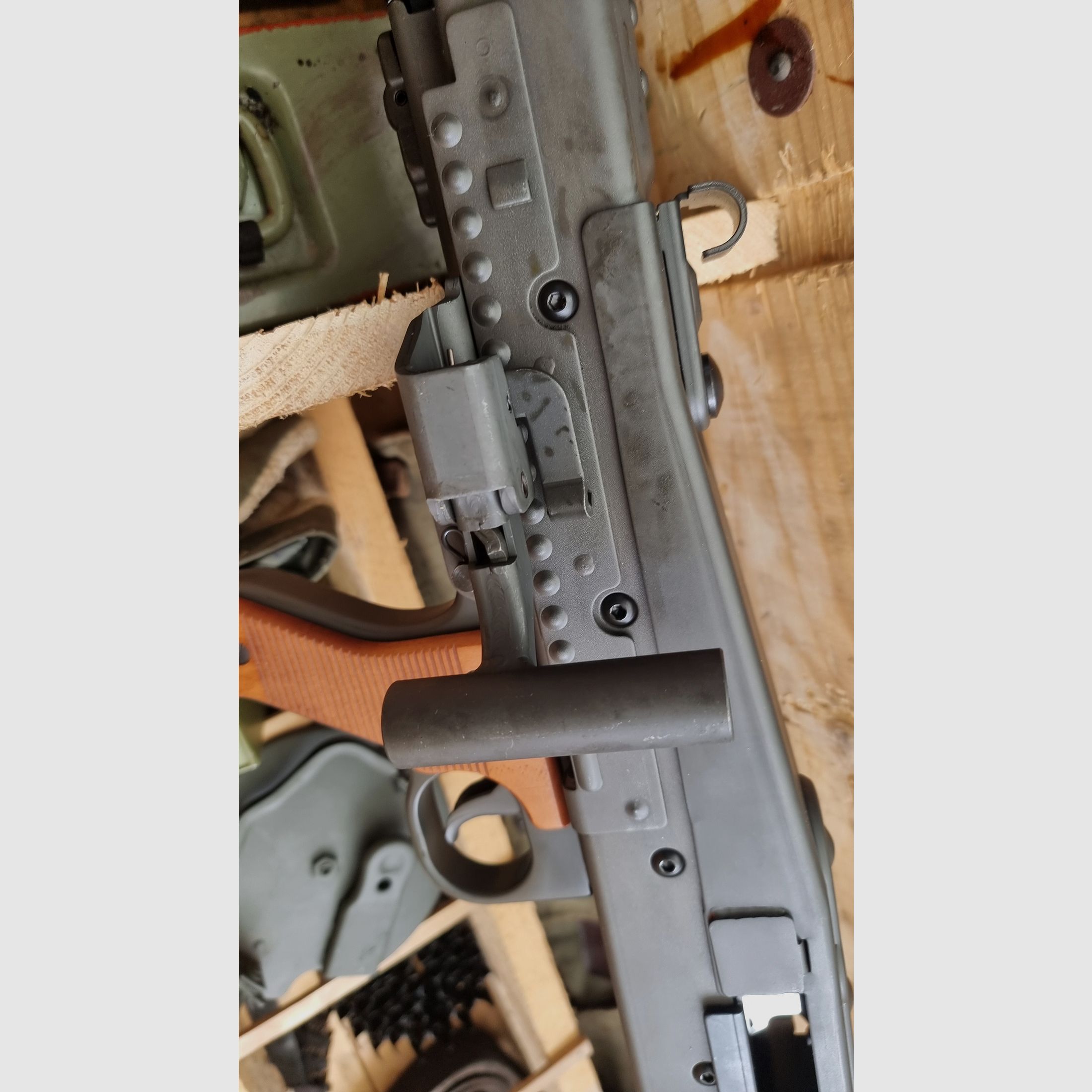 MG 42 Airsoft G&G Vollmetall Schussrate 1200 mit original Kiste und Zubehör 42/53 rar