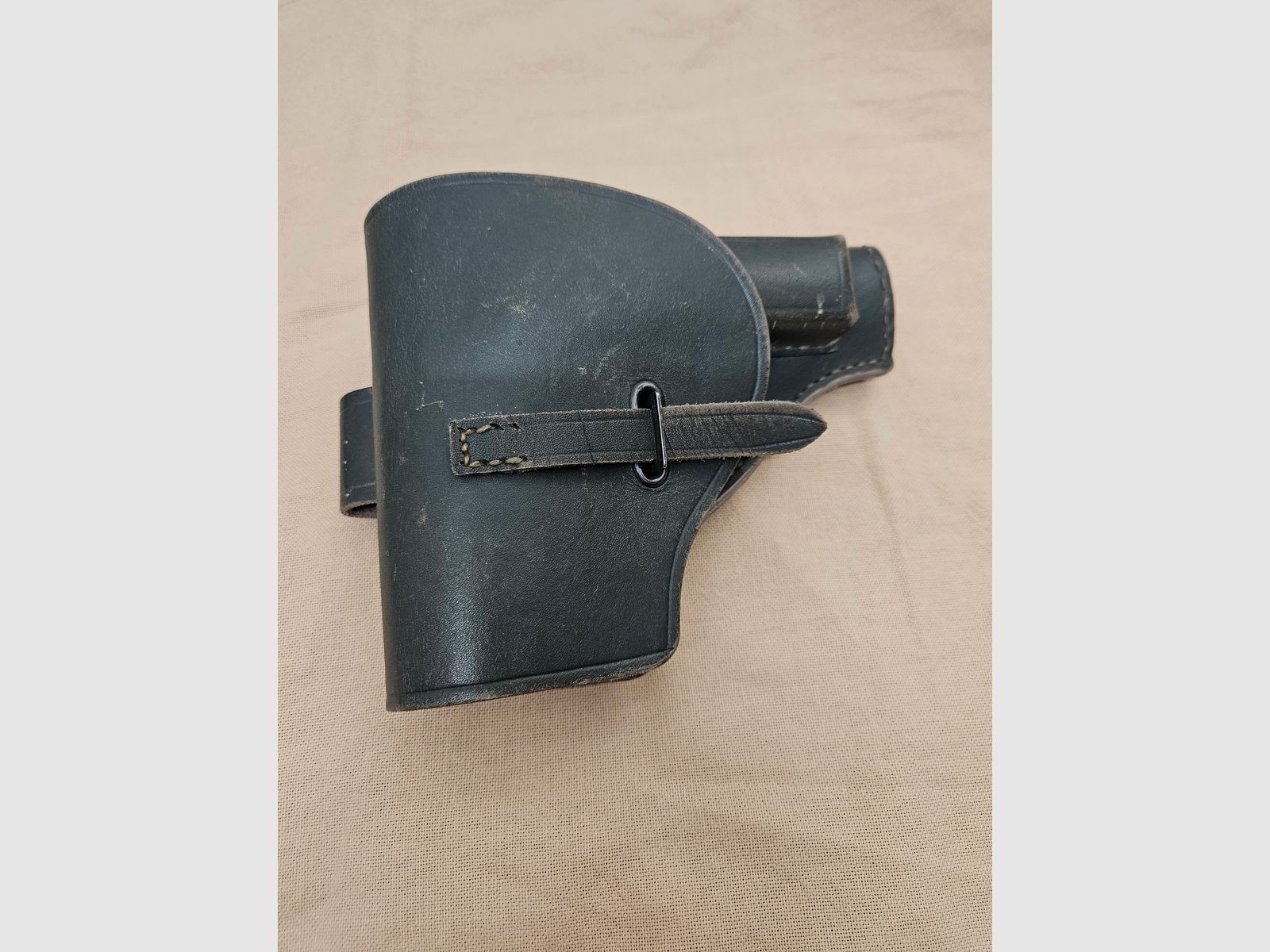 Graugrünes Pistolenholster Holster Beretta 34