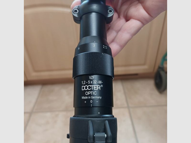 Zielfernrohr Docter Optic 1,2-5x32