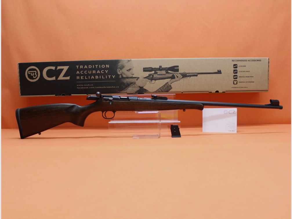 CZUB	 Rep.Büchse .22lr CZ 457 Training Rifle Threaded 24"/630mm Lauf/ Gewinde 1/2-20/ Buchenholzschaft