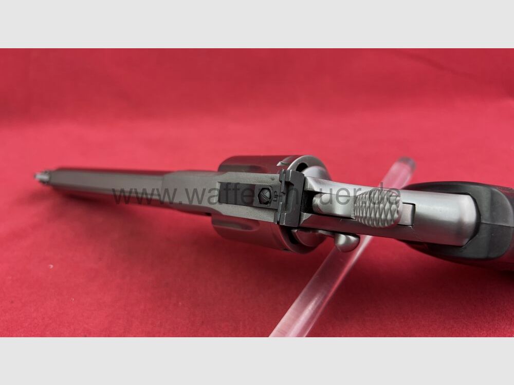 Colt Python ze stali nierdzewnej