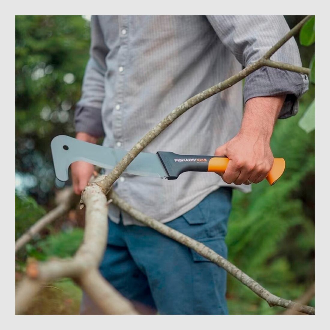 Fiskars Machete WoodXpert XA3, imagen 4 de 6