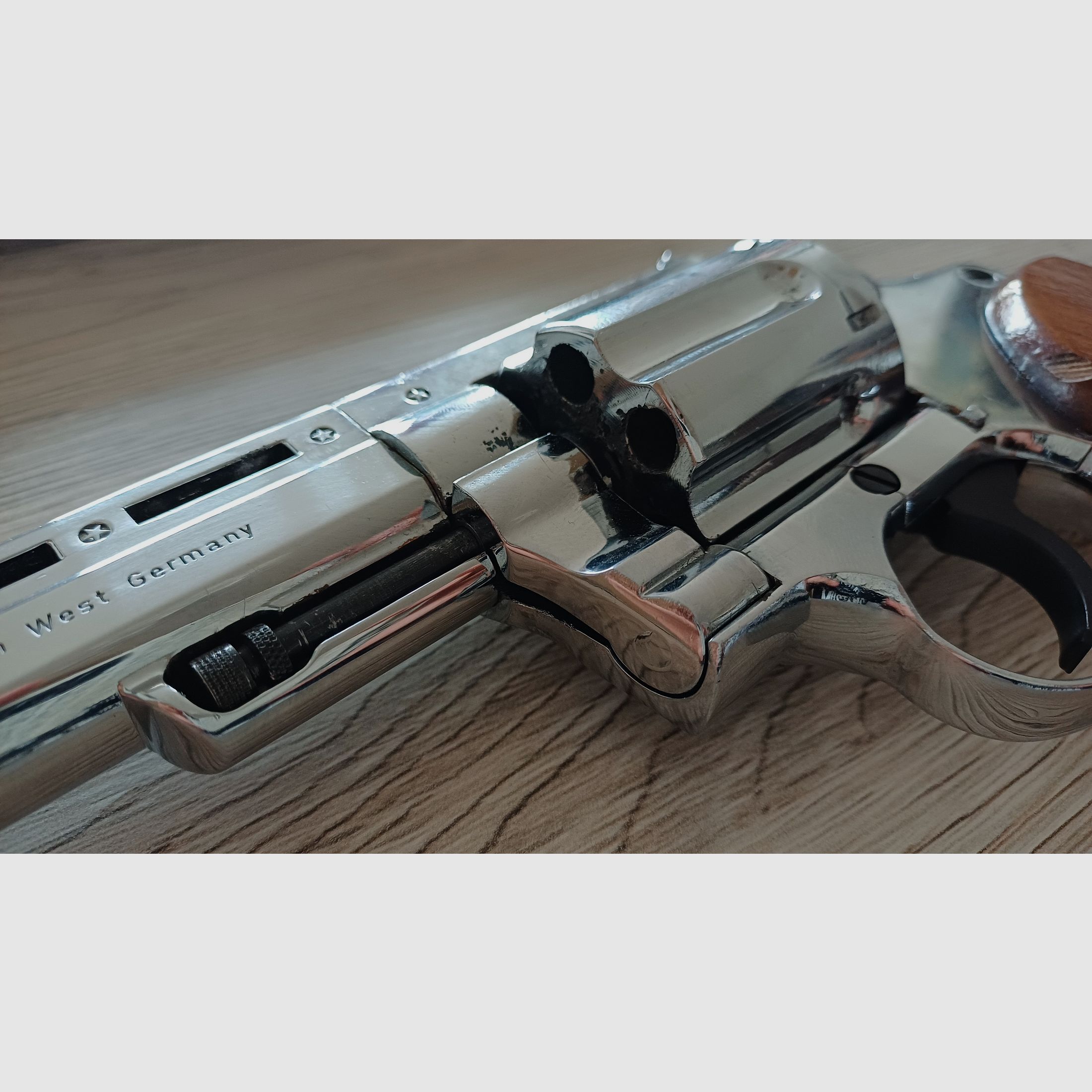 Schreckschuss revolver: Mauser L100 380 knal chroom PTB 326