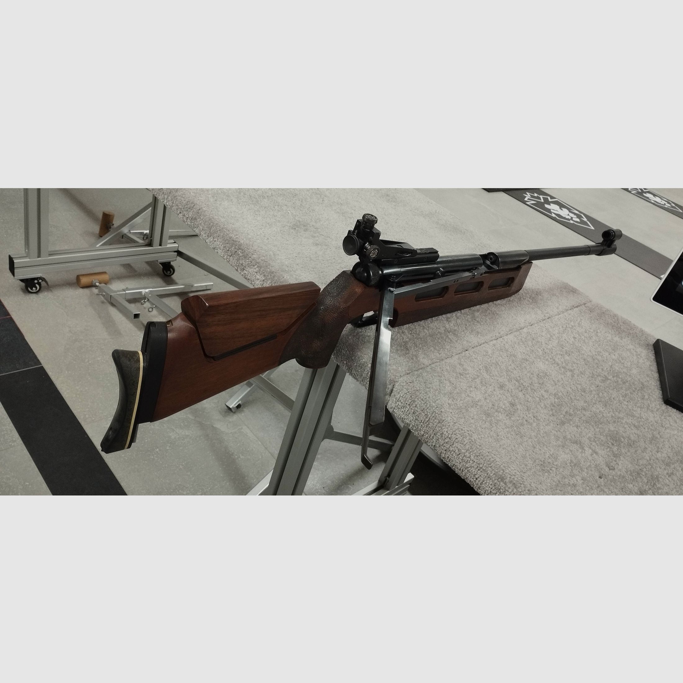DIANA 75 Match Luftgewehr Cal.4,5mm + verstellbares Ringkorn 