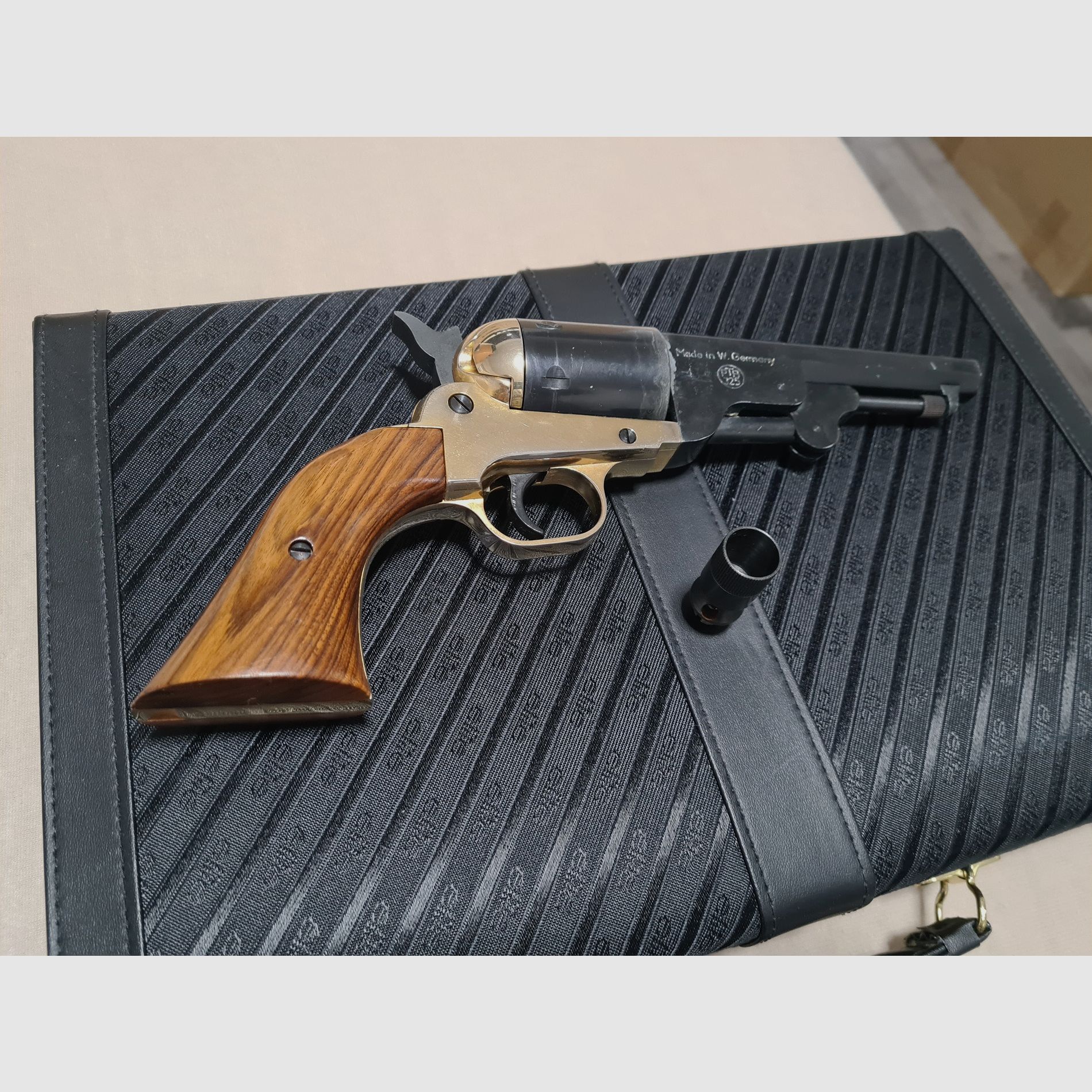 Revolver Reck Mod.Army cal. 380 Knall PTB 325