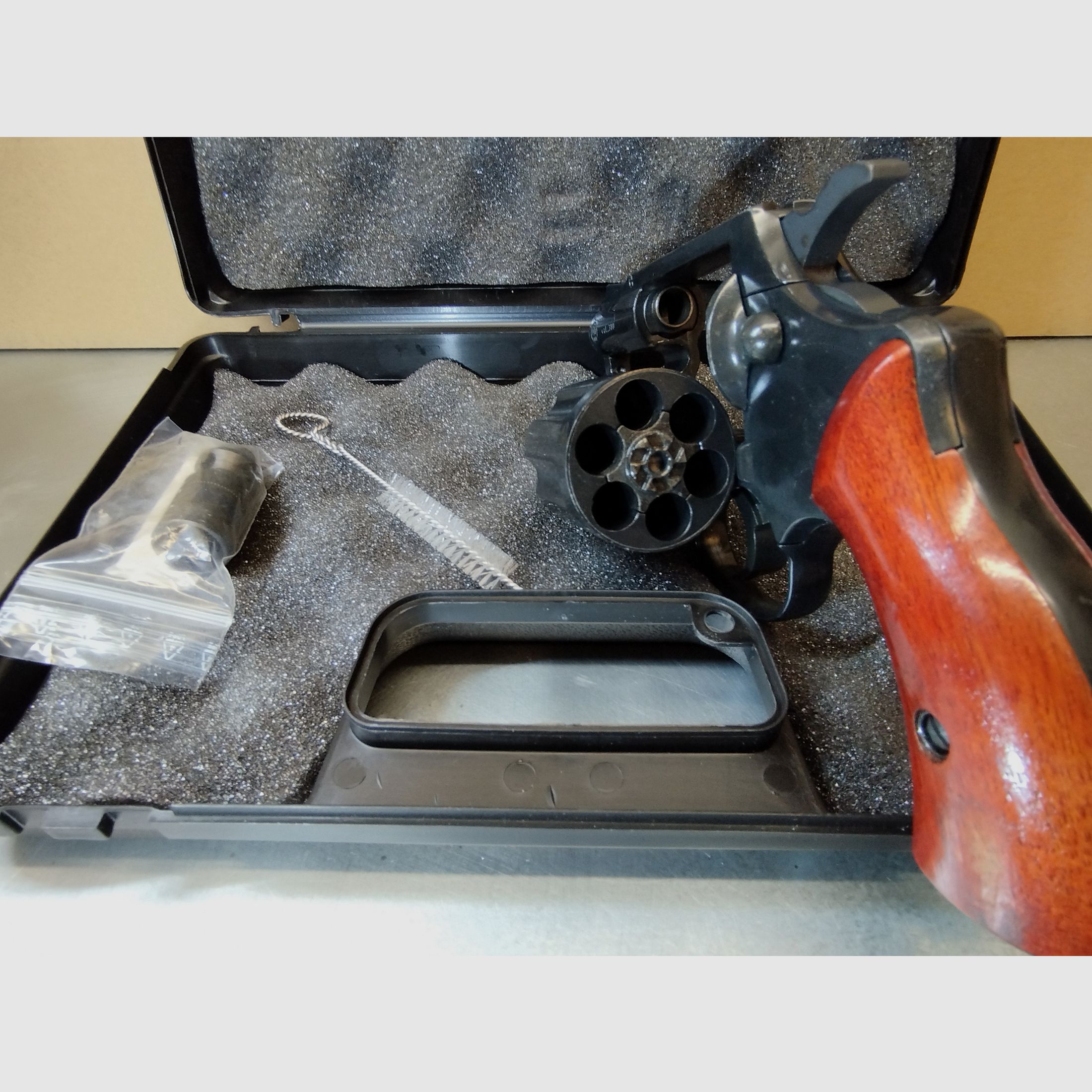 Revolver Röhm Umarex Uma-Lady 380K/9mmRK Neuwertig-NEU!!