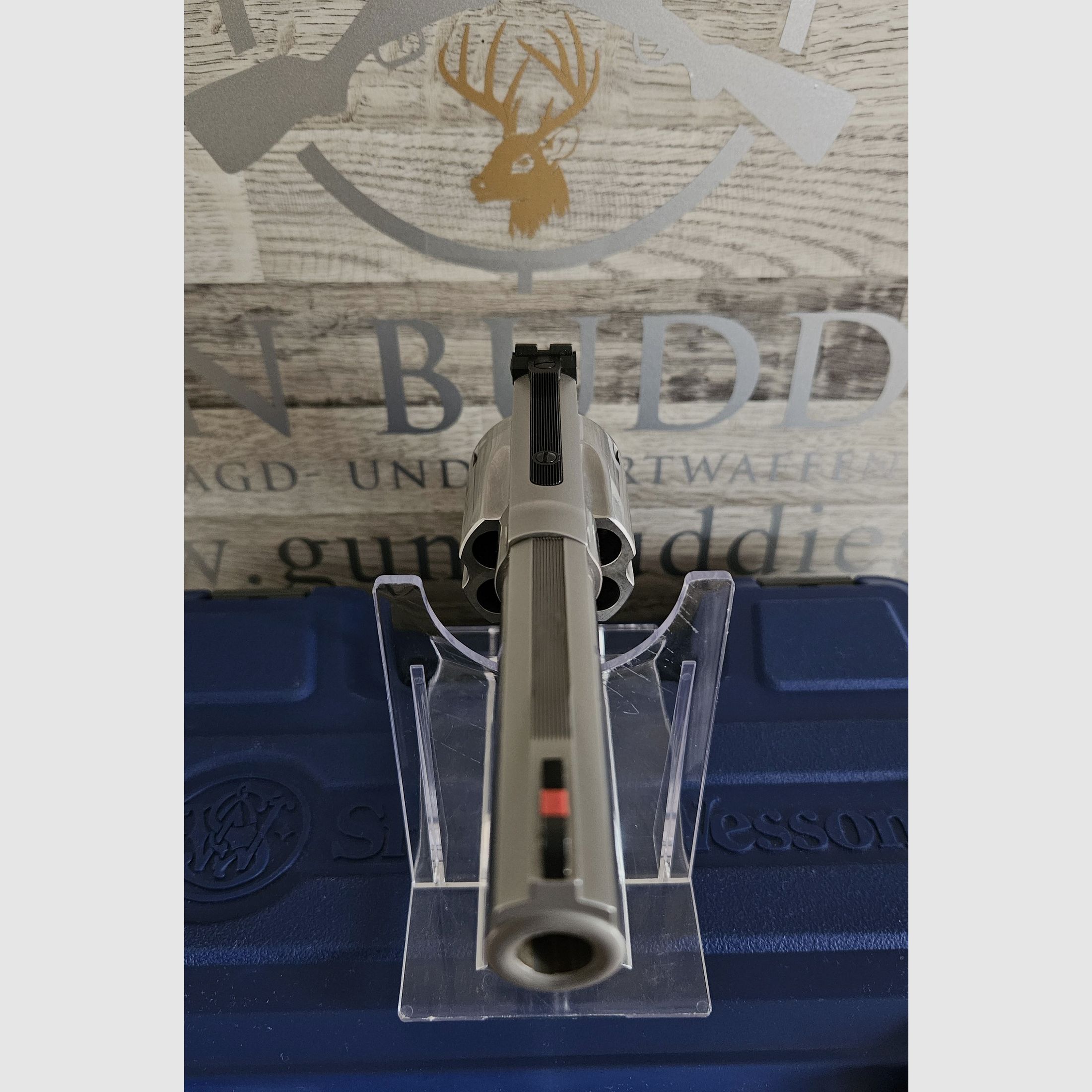 Revolver Smith&Wesson 629-6 Longueur du canon 4" Cal. .44Mag Acier inoxydable - frais de port offerts ! - Produit neuf du commerce spécialisé