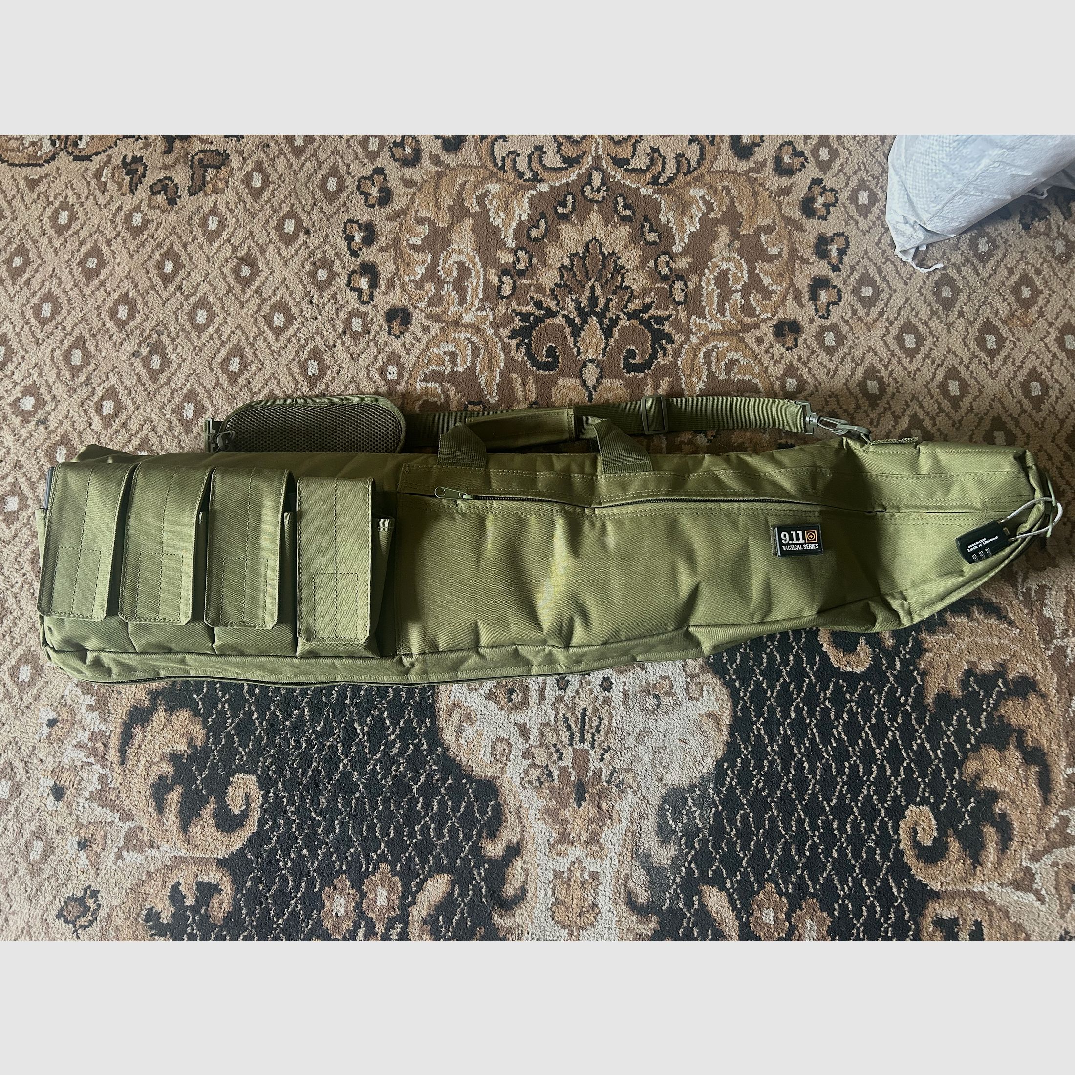 E&C M4 SOPMOD SD -GEN.4- (EFCS, MOSFET, KURZER HUB, AMBIDEXTROUS, GESCHWINDIGKEITSABZUG, PRO HOPUP) AEG MIT METALLGEHÄUSE & BURST MODUS < 0,5 J.