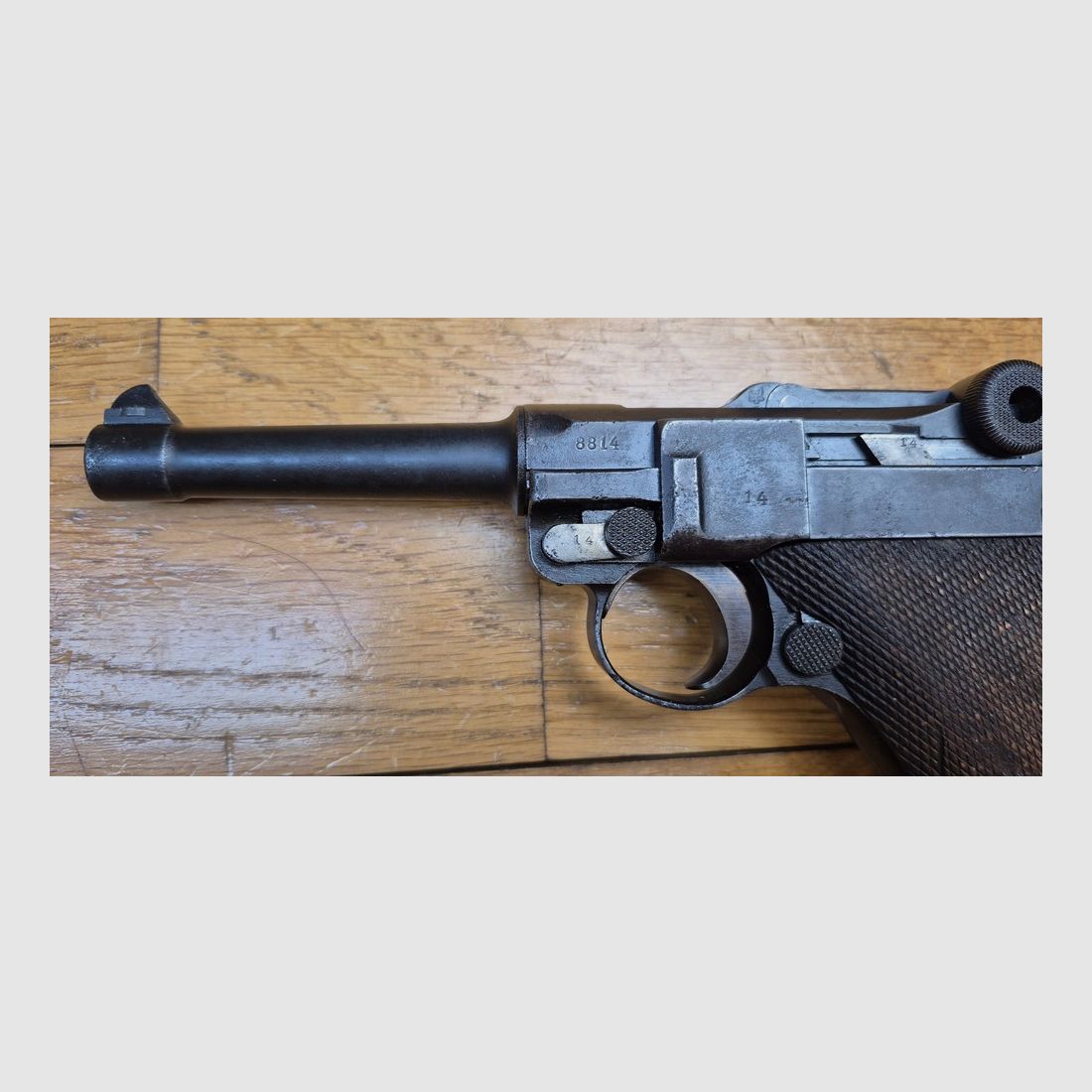 Sehr schöner Luger P08 Pistol Erster Weltkrieg – Herstellung DMW von 1918, 1920 in die Reichswehr integriert – Vollständig monomatrikuliert einschließlich Magazin (selten!) – Sehr schöner Lauf – Seltene Stück aufgrund seiner Geschichte und seines Zustands -TBE-/TBE, Bild 7 von 24