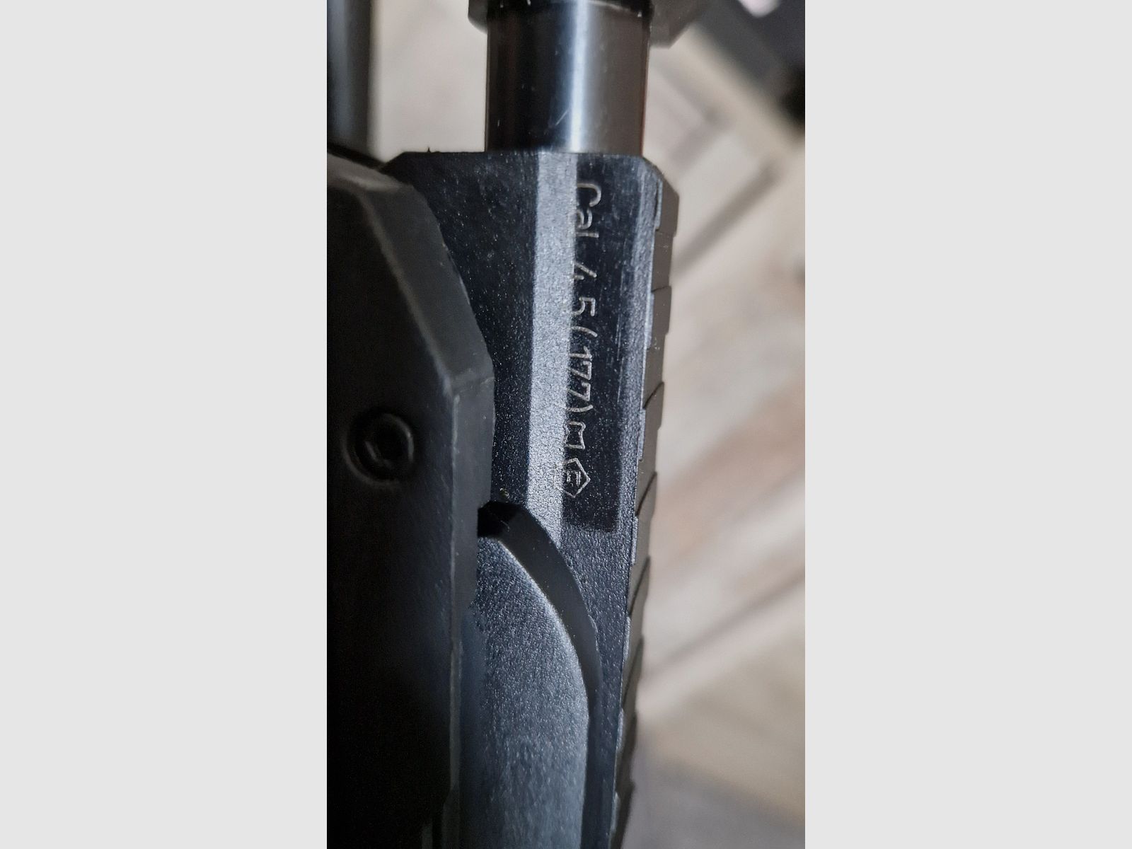 GAMO G-Force Tac (4,5mm / .177) incluido accesorios / diabolo