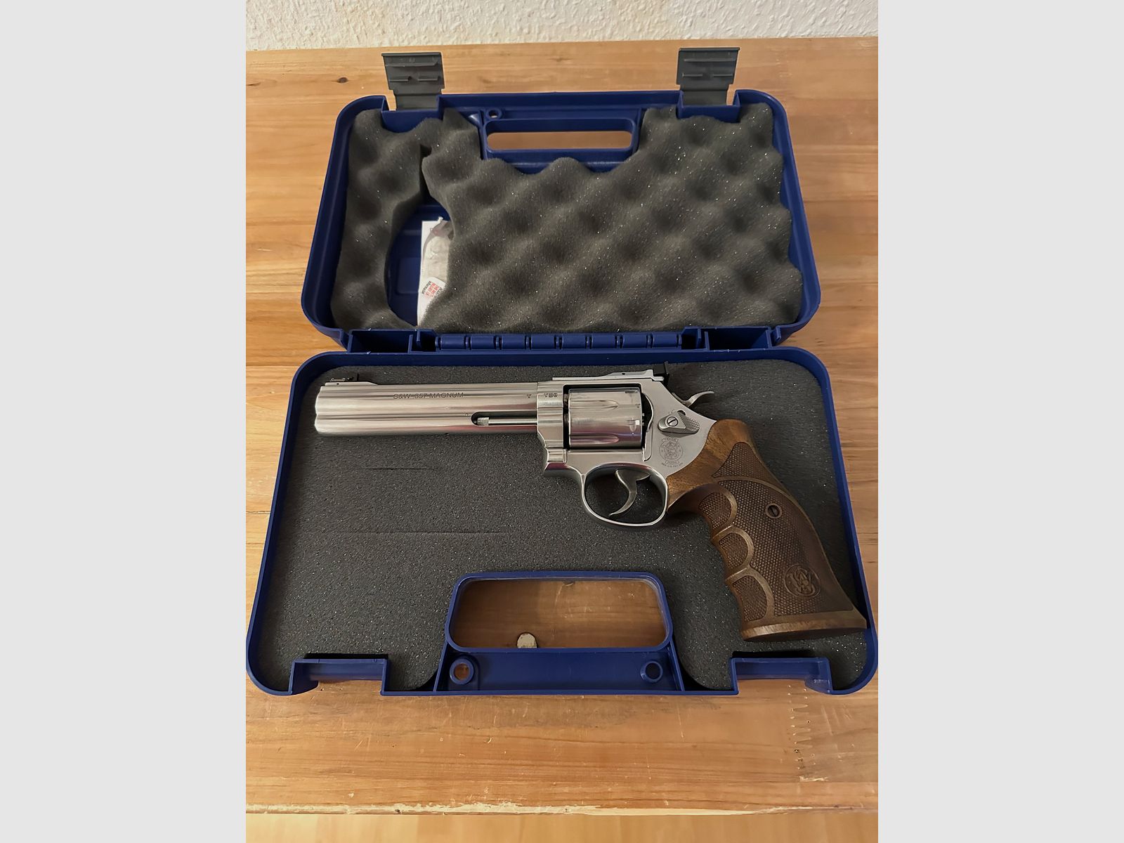 S&W 686 Deluxe Match Master .357 Mag – 6 Zoll – Wie neu (Kauf 04/2024)