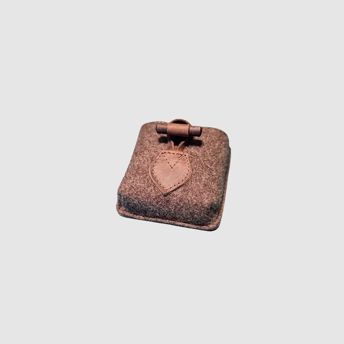 Ammunition case made of wool felt with leather details