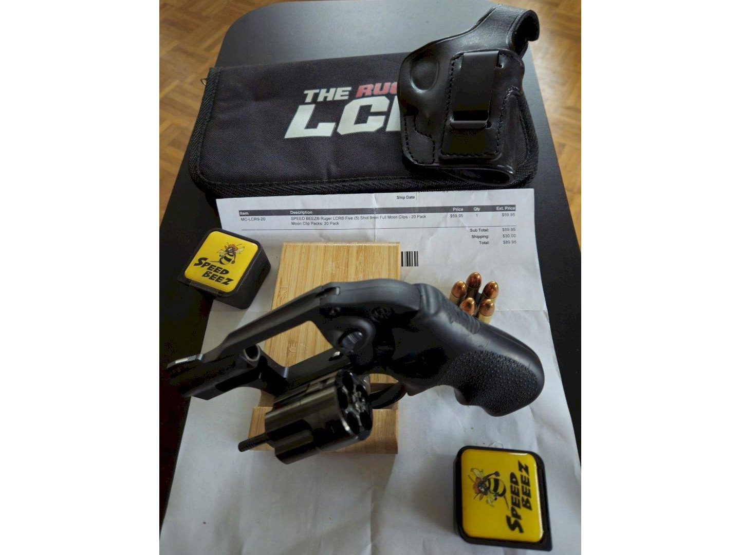 Ruger LCR 9mm mit Clip und Holster