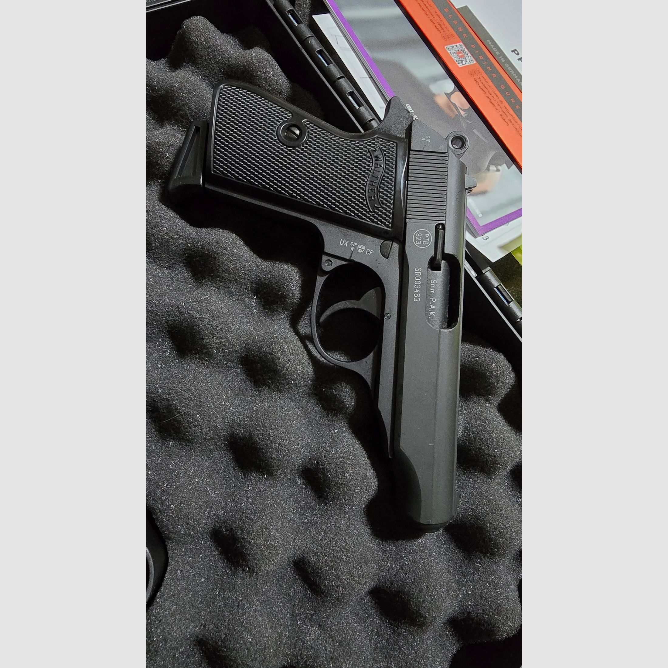 Walther PP Schreckschuss 9mm PAK