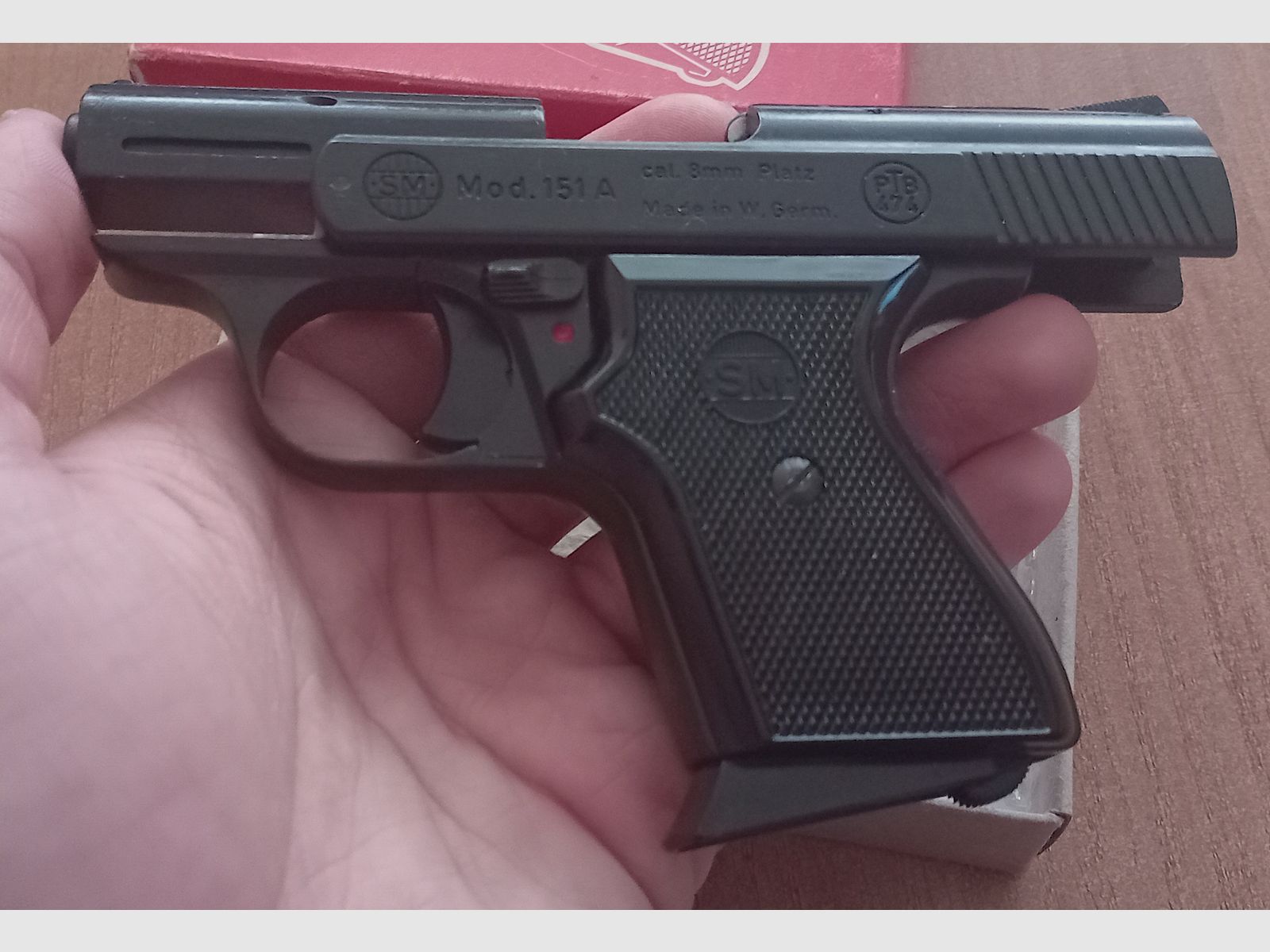 Seltene Starterpistole Rhöner SM 151A im PTB 474/ Kal. 8 mm Knall