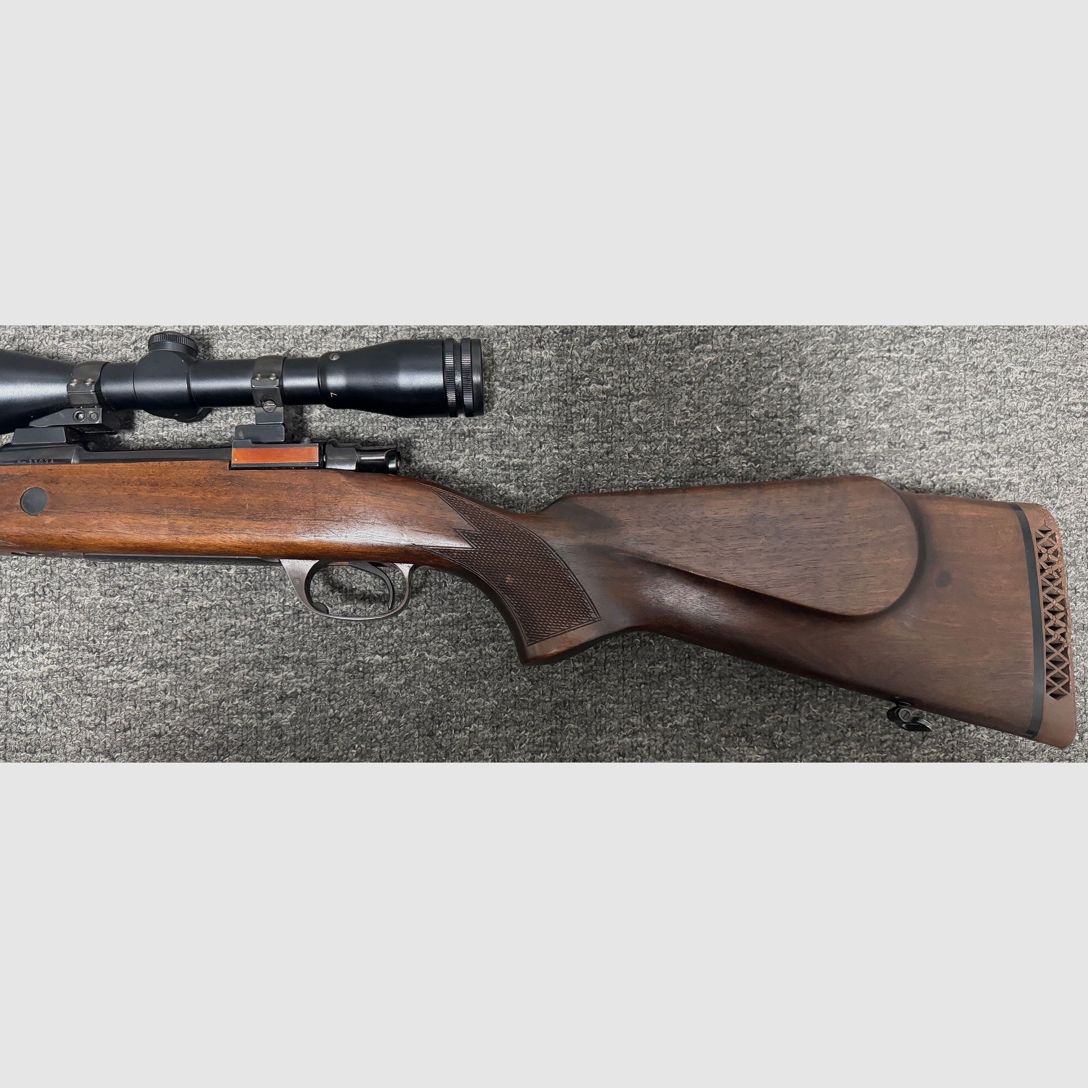 98er im Kaliber .270 Win mit ZF 2-7x40 RWS