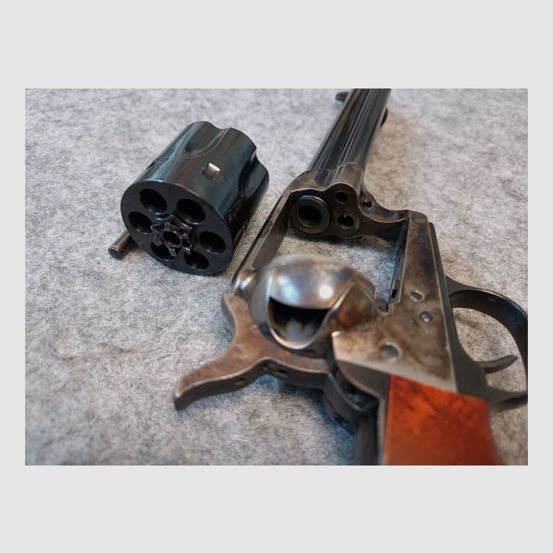 A. Uberti Italy Mod. 1873 Colt Single Action Army Cattleman