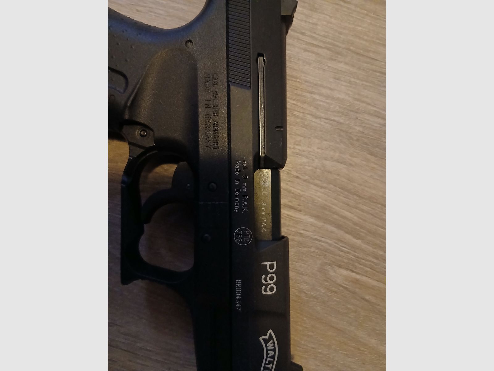 Pistola de fogueo Walther P99