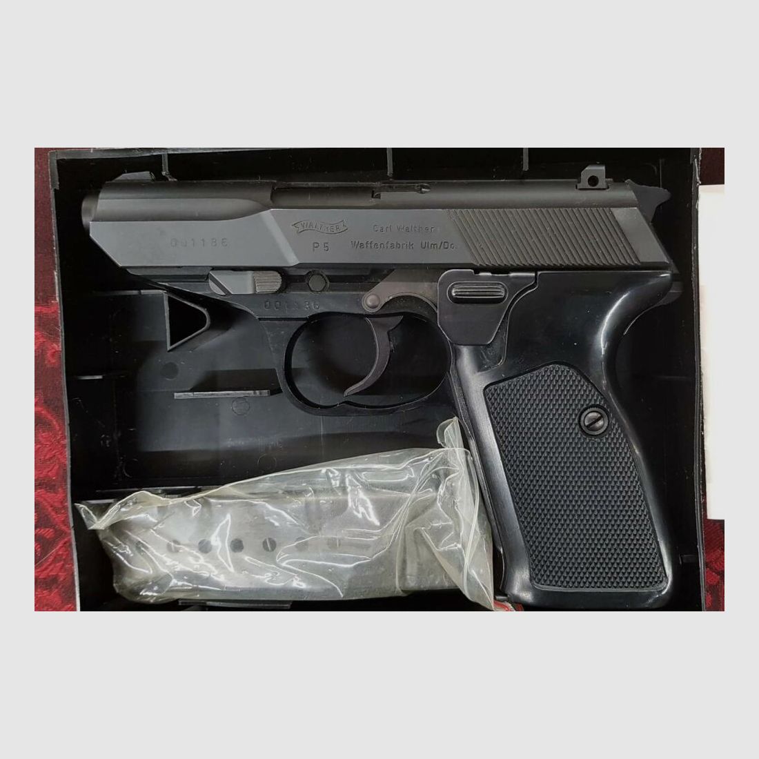 Walther P5