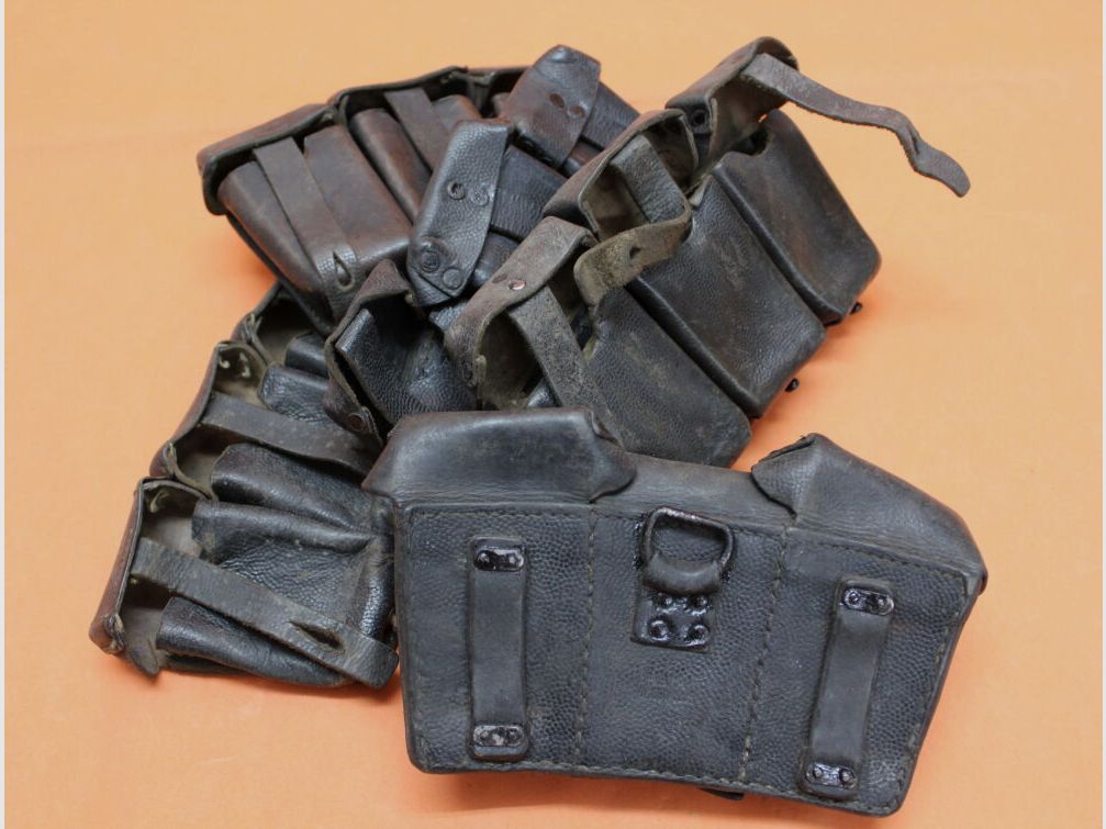 SURPLUS Mauser K98k: Torba na naboje 3-fach skórzana czarna oryginalna do taśm ładunkowych. SURPLUS np. WK2/ BGS