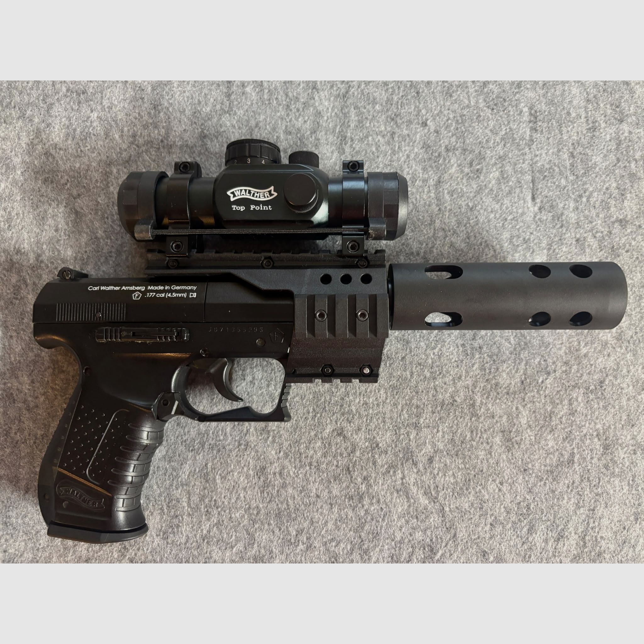 Walther Nighthawk 4,5 mm Diabolo - pistola Co2 in valigetta, immagine 4 di 5