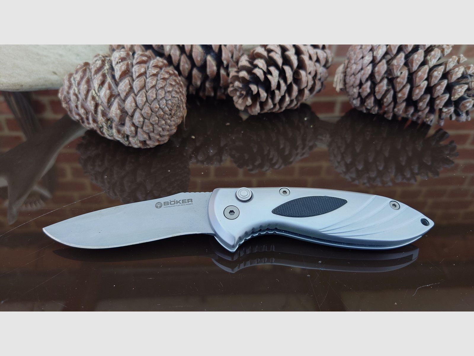 Böker SpeedLock 3000 Kraton, 8,1 cm hoja, bloqueo por botón - 110057