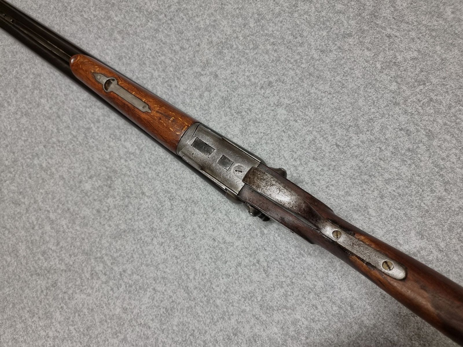 Escopeta histórica de cochero - Bayard Pieper - escopeta de percutor 16/70 con culata inglesa