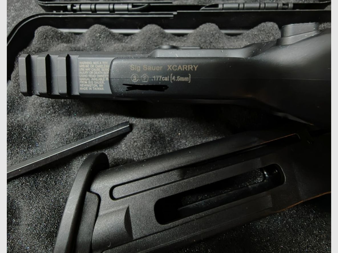 SIG SAUER P320 X-CARRY CO2 pistola segundo cargador
