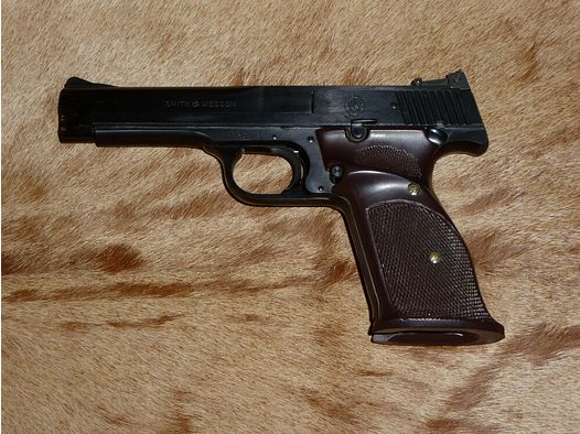 Smith & Wesson Mod. 46