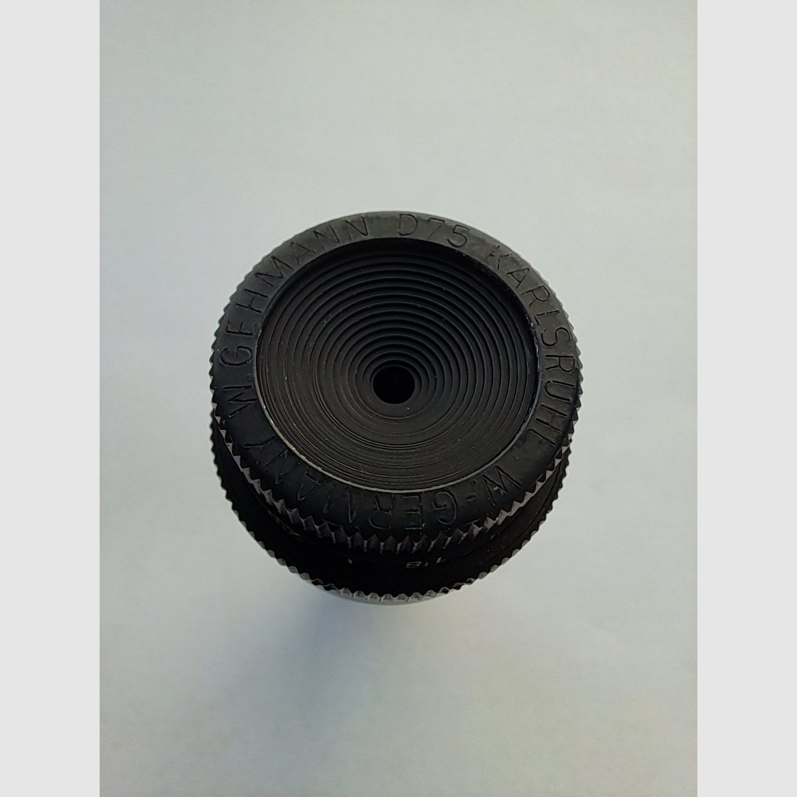 Gehmann D75 mit Irisblende, Farbfilter und Dioptrien 