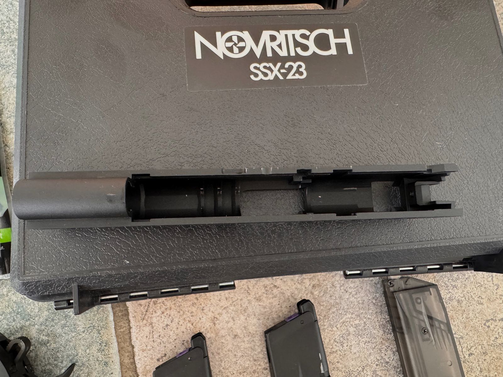 Novritsch SSP1 Softair Pistole mit Zubehör 