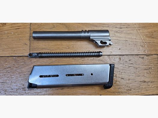 Uitzonderlijke conversie voor SIG P210 – Kal. 7,65 Parabellum – Loop + terugveer in 7,65 Para – Geschikt magazijn – Originele SIG veer – 100% SIG – Voor P210 / P210-2,3,4,6… – Compleet en in nieuwstaat – Zeer zeer zeldzaam in 7,65 Para – TBE++