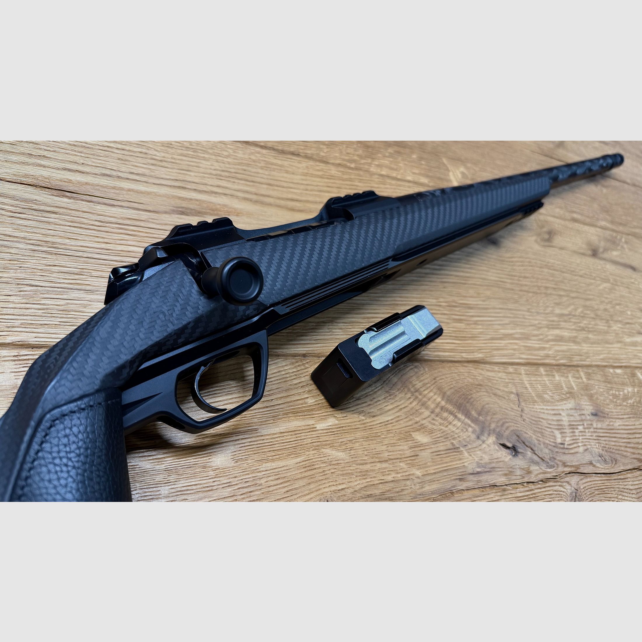 Gunwerks Nexus Czarny / 6,5 PRC / LL 51cm / 5/8x24 / Skóra czarna / Możliwość finansowania!