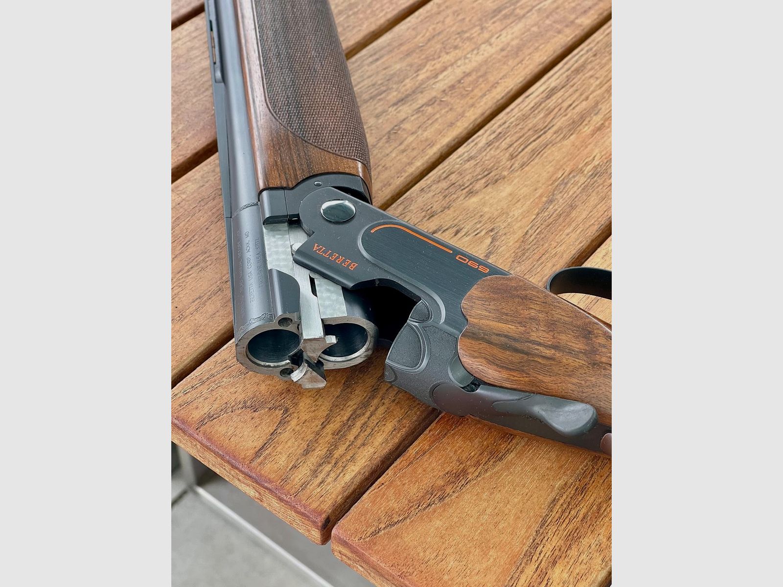 Beretta BDF 690 Competition Black Trap AS 12/70 LL:76cm Bockdoppelflinte Flinte