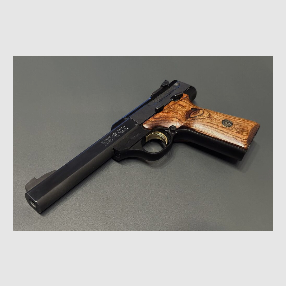 Browning Buck Mark