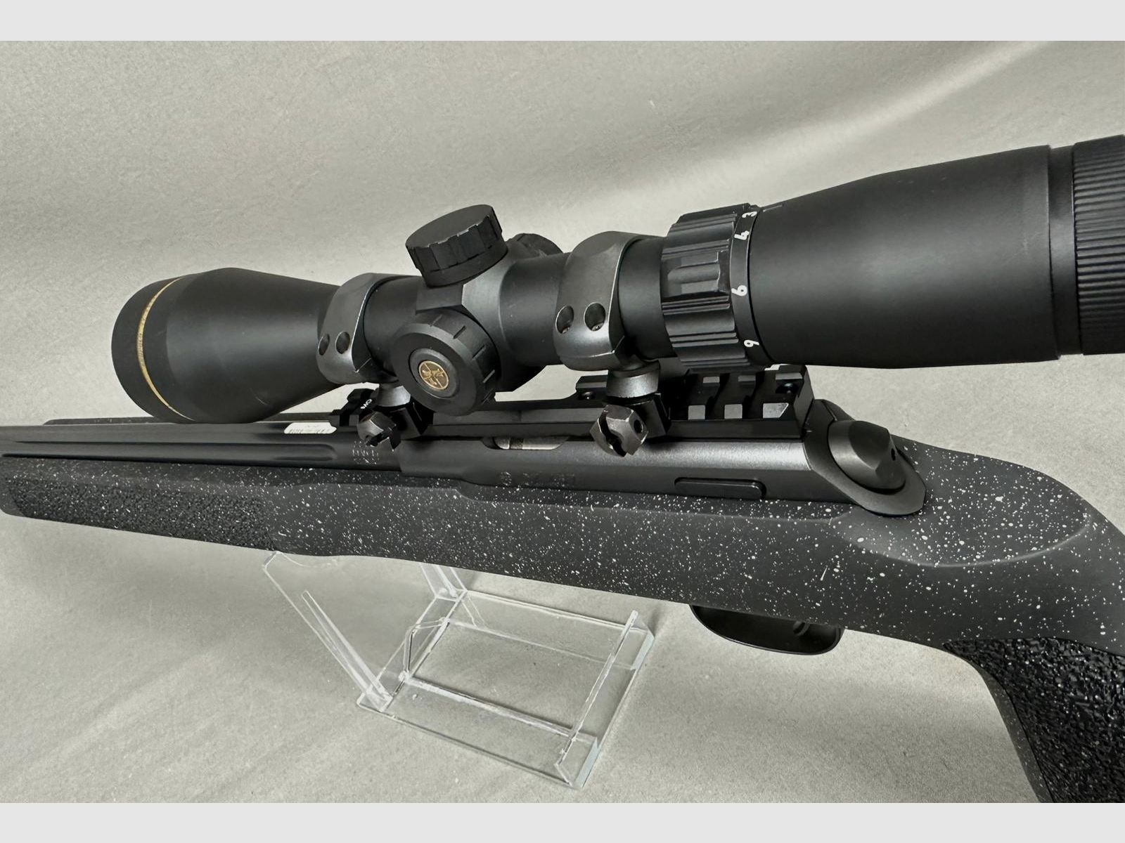 CZ 457 LRP in .22 lr  Black Threaded 20"  mit Leupold VX-Freedom 3-9x50