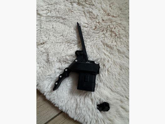 Nine Reloaded Ladehilfe alpha inkl. Glock Magazin Adapter Kal. 9mm