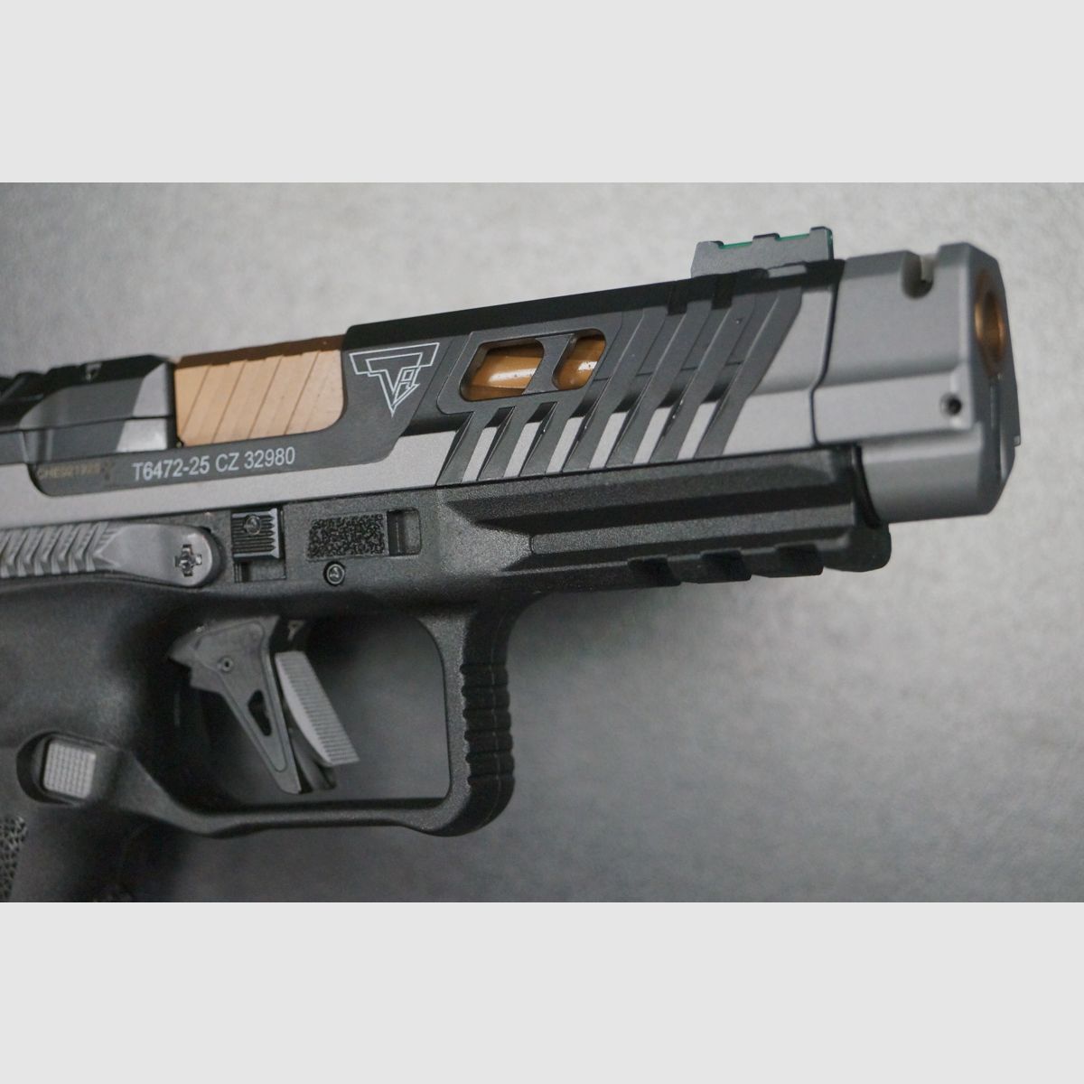Canik TTI Combat Smoke 9mm Para, afbeelding 2 van 7