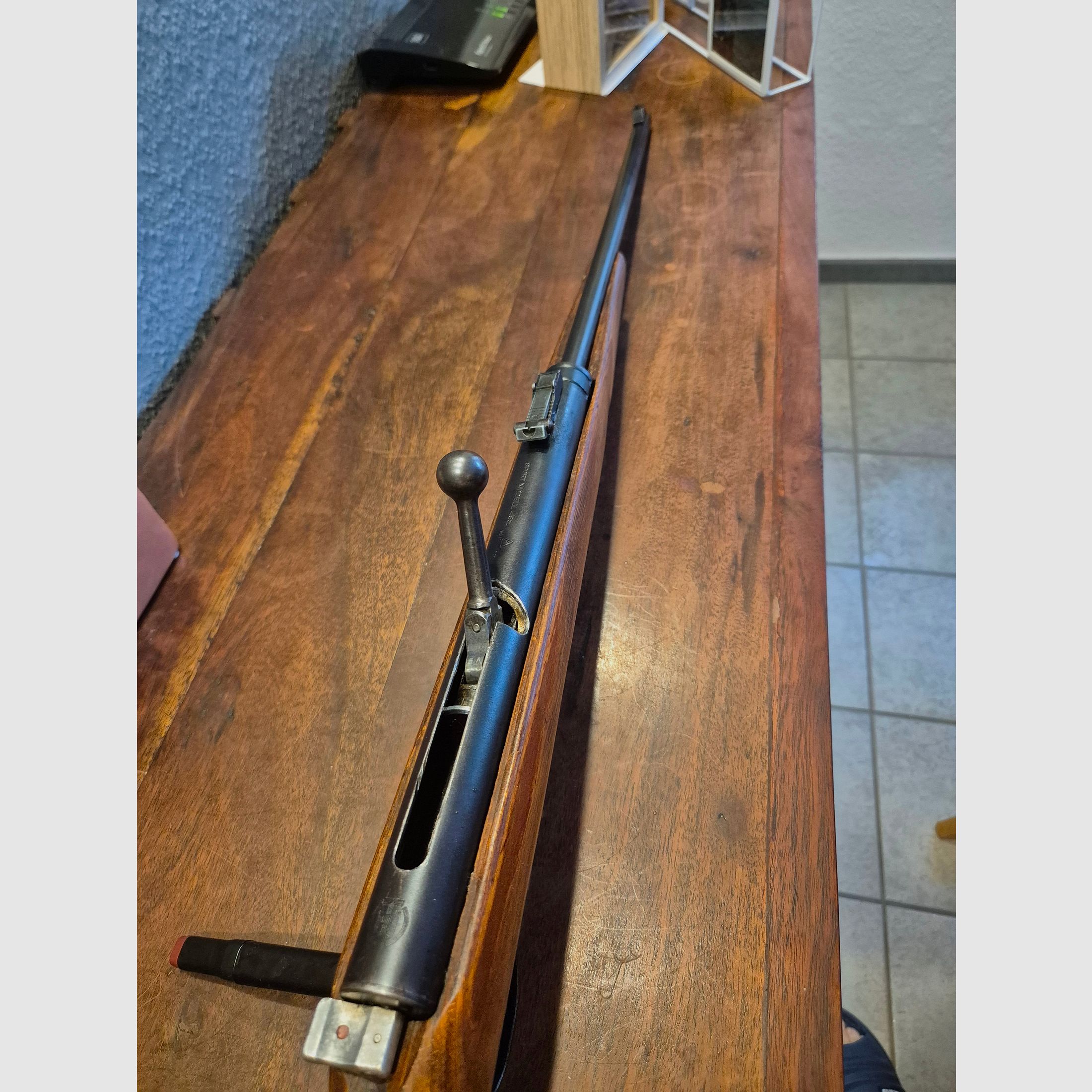 Haenel 49a stary przedmiot kolekcjonerski z 1953 roku całkowicie odnowiony