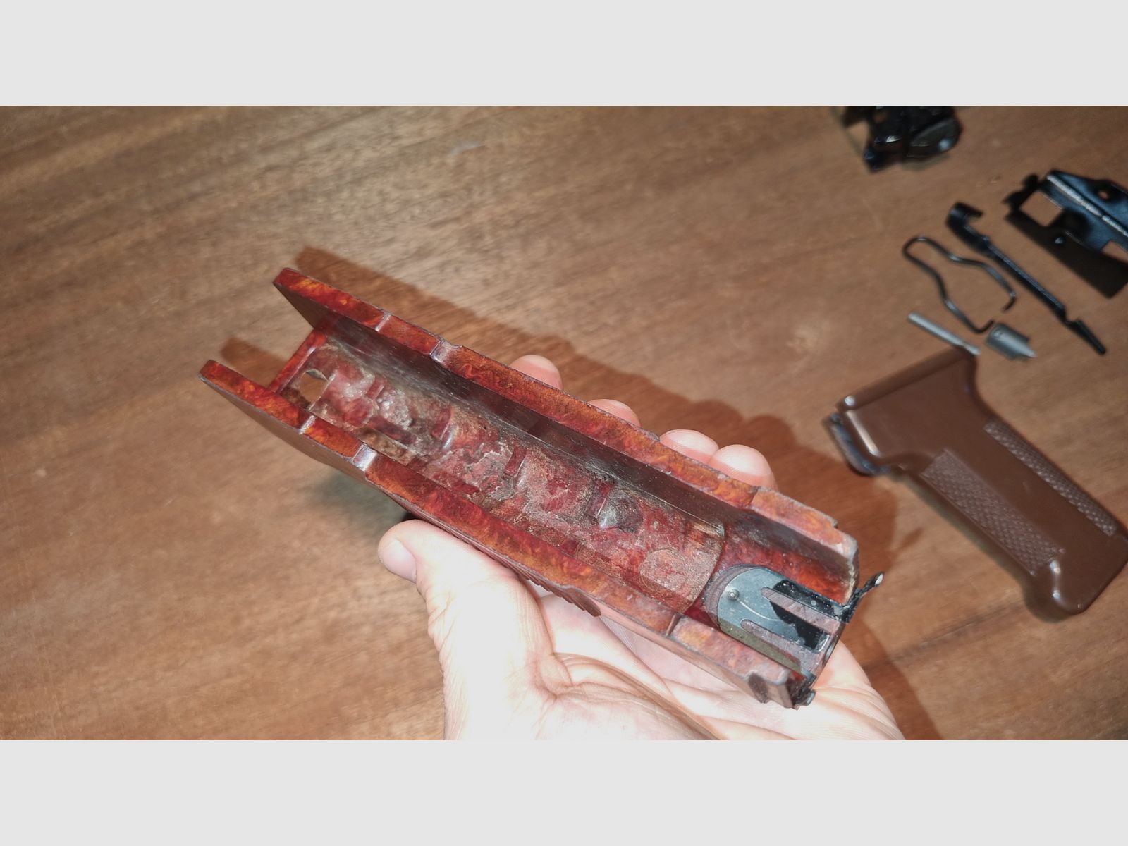 Completamento del calcio con gancio di filo per SUHL MPI KMS-72 & MPI AKS-74 in condizioni eccellenti! DDR / NVA / AK-Kalashnikov / Unione Sovietica / URSS