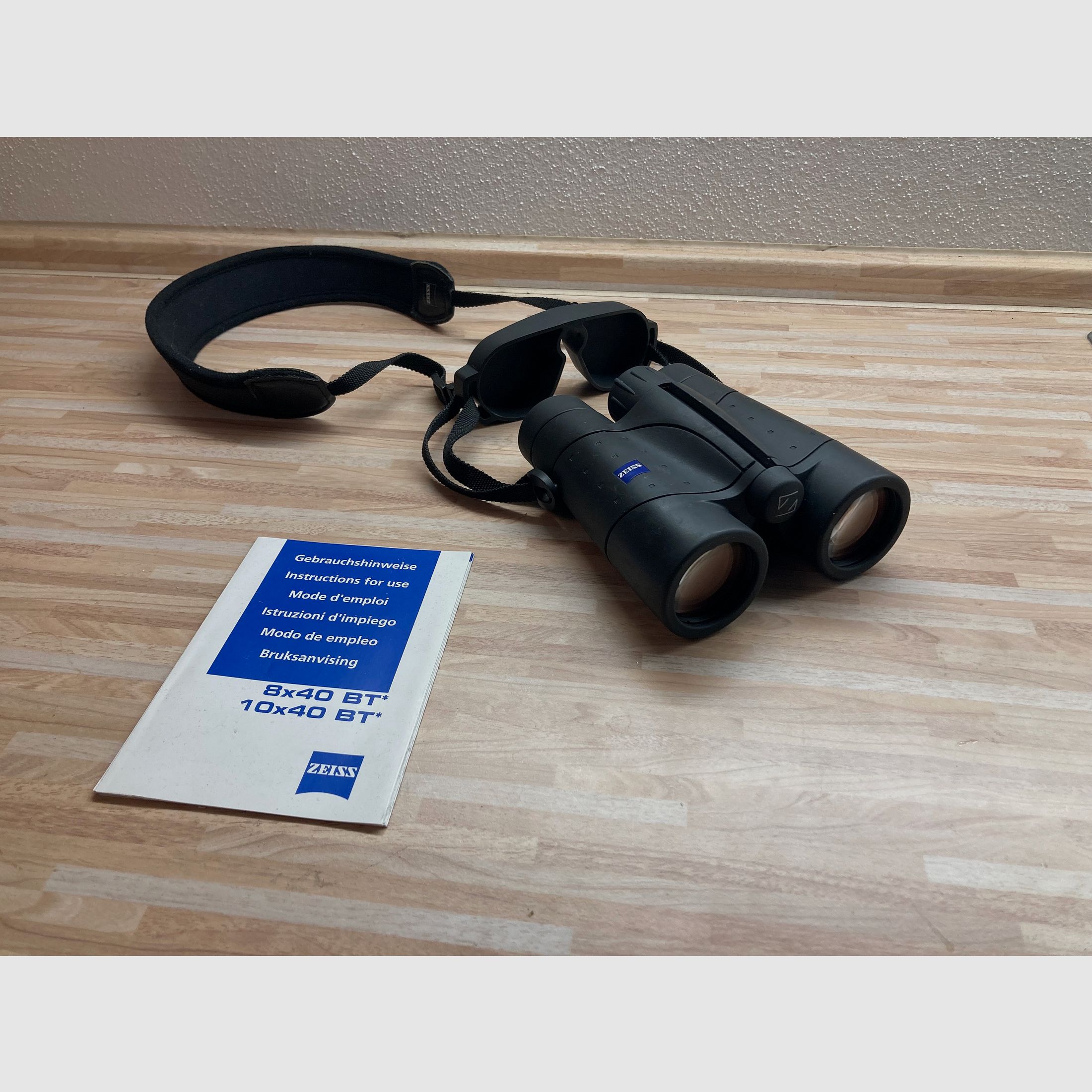 Zeiss Fernglas 10x40 BT