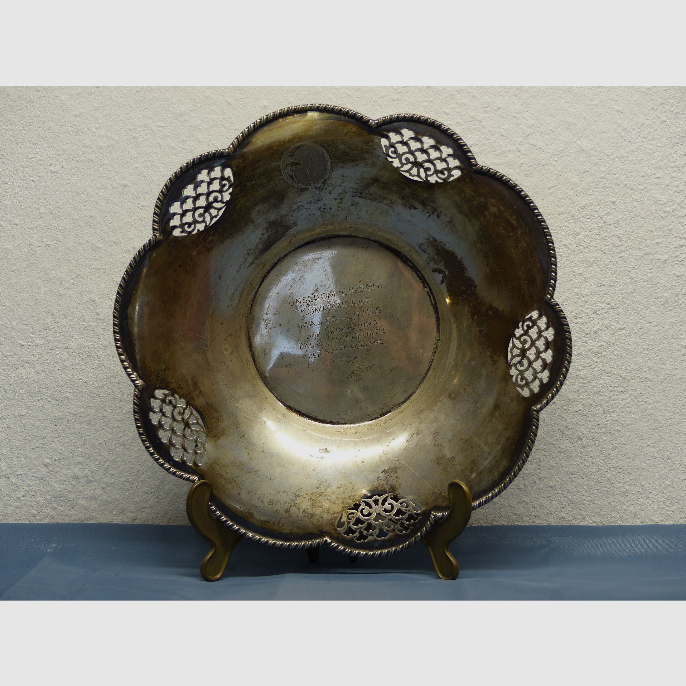 Piatto d'onore del comandante maggiore Linke del corpo ufficiali del gruppo di combattimento 806 WK II 2. WK