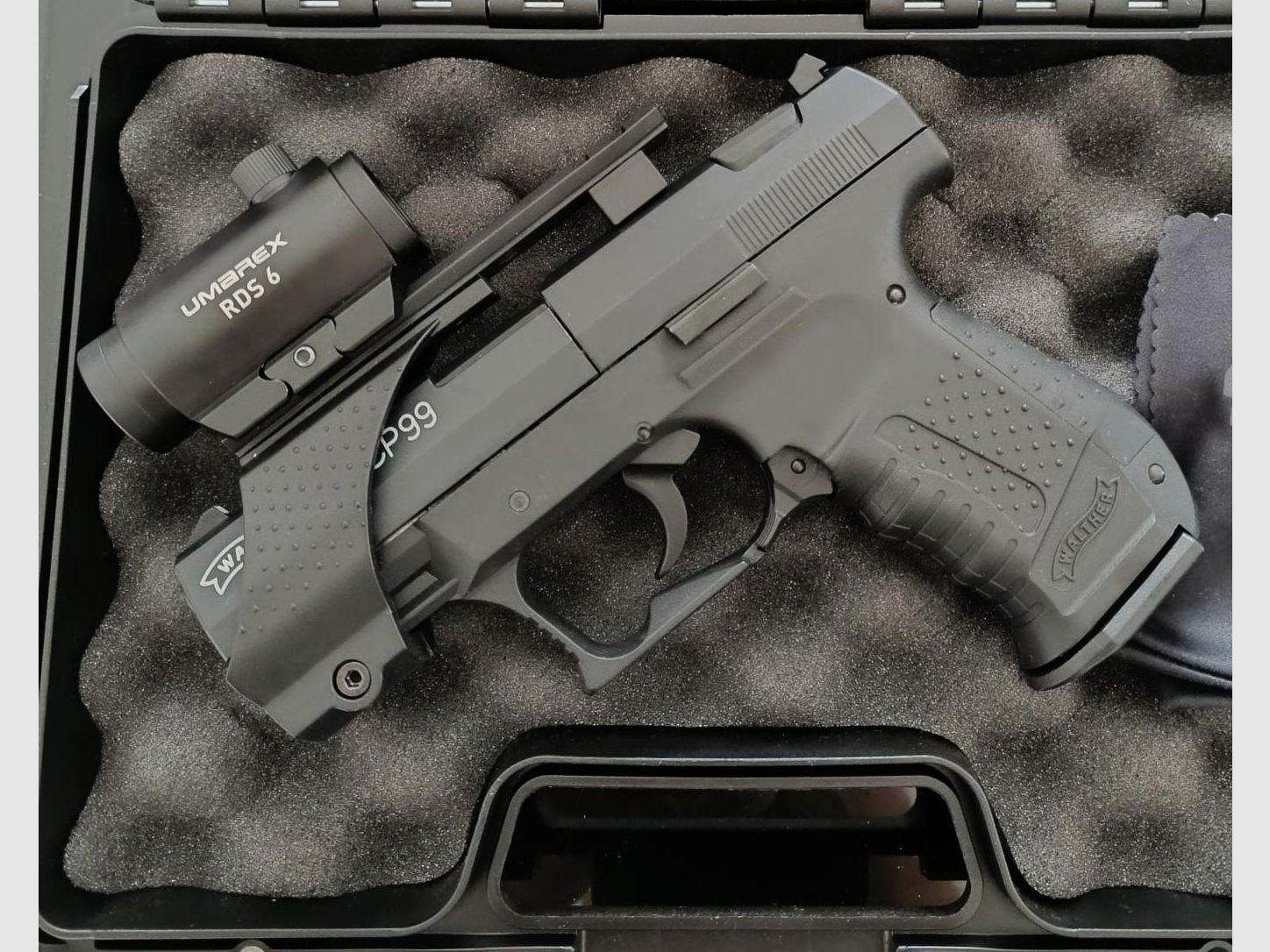 Walther CO2 Pistol CP99 4.5 Diabolo