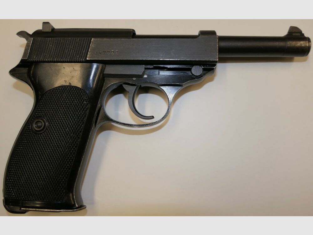 Wapenfabriek Walther Ulm Donau Pistool Walther P38 in het kaliber 9mm Para Inclusief accessoires