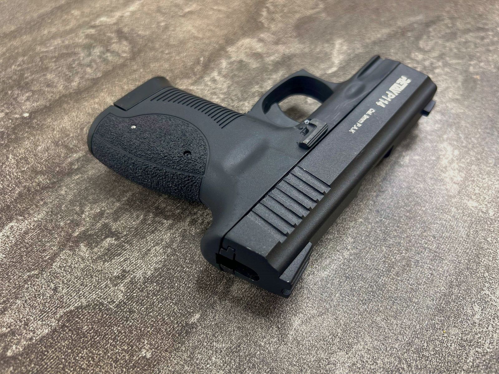 Retay P114 pistola de fogueo 9mm P.A.K. Nueva - Envío a toda la UE
