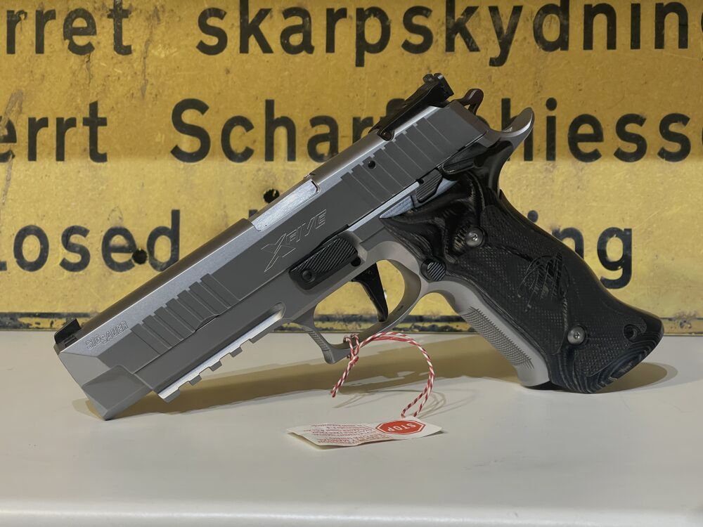 SIG Sauer P226 X-Five Supermatch