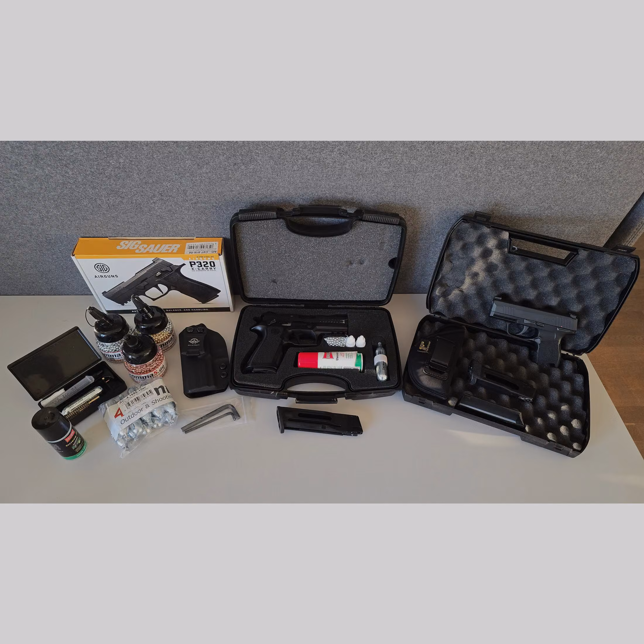 Lot Sig Sauer - 4,5mm CO2 Sig Sauer P320 X Carry & P365 et accessoires, image 1 sur 16