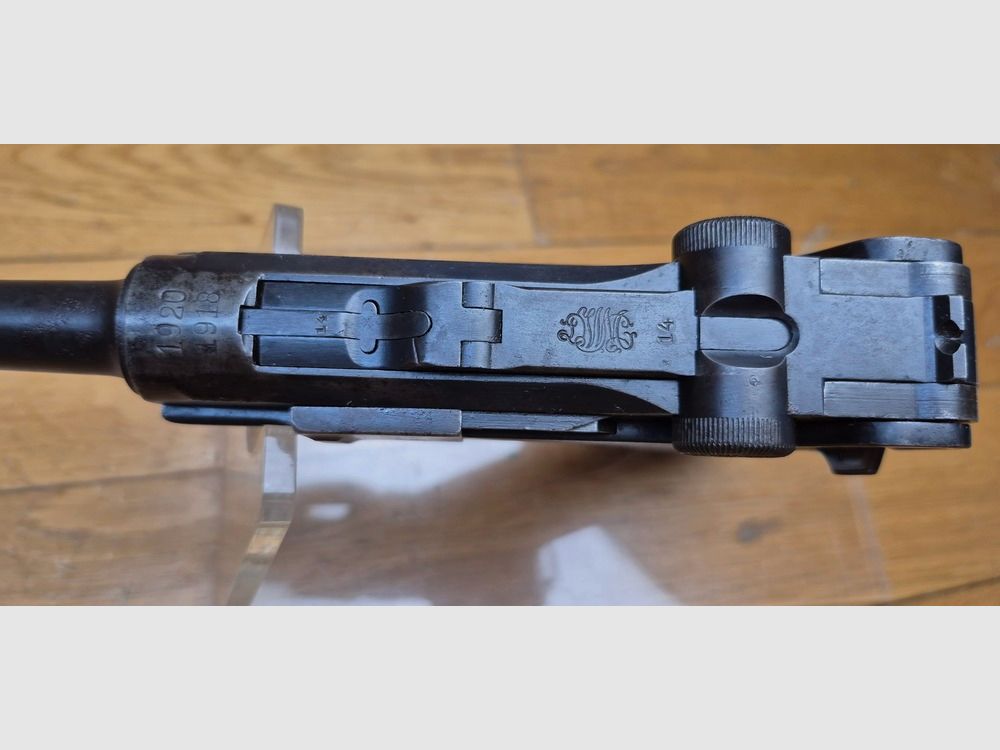 Sehr schöner Luger P08 Pistol Erster Weltkrieg – Herstellung DMW von 1918, 1920 in die Reichswehr integriert – Vollständig monomatrikuliert einschließlich Magazin (selten!) – Sehr schöner Lauf – Seltene Stück aufgrund seiner Geschichte und seines Zustands -TBE-/TBE, Bild 15 von 24