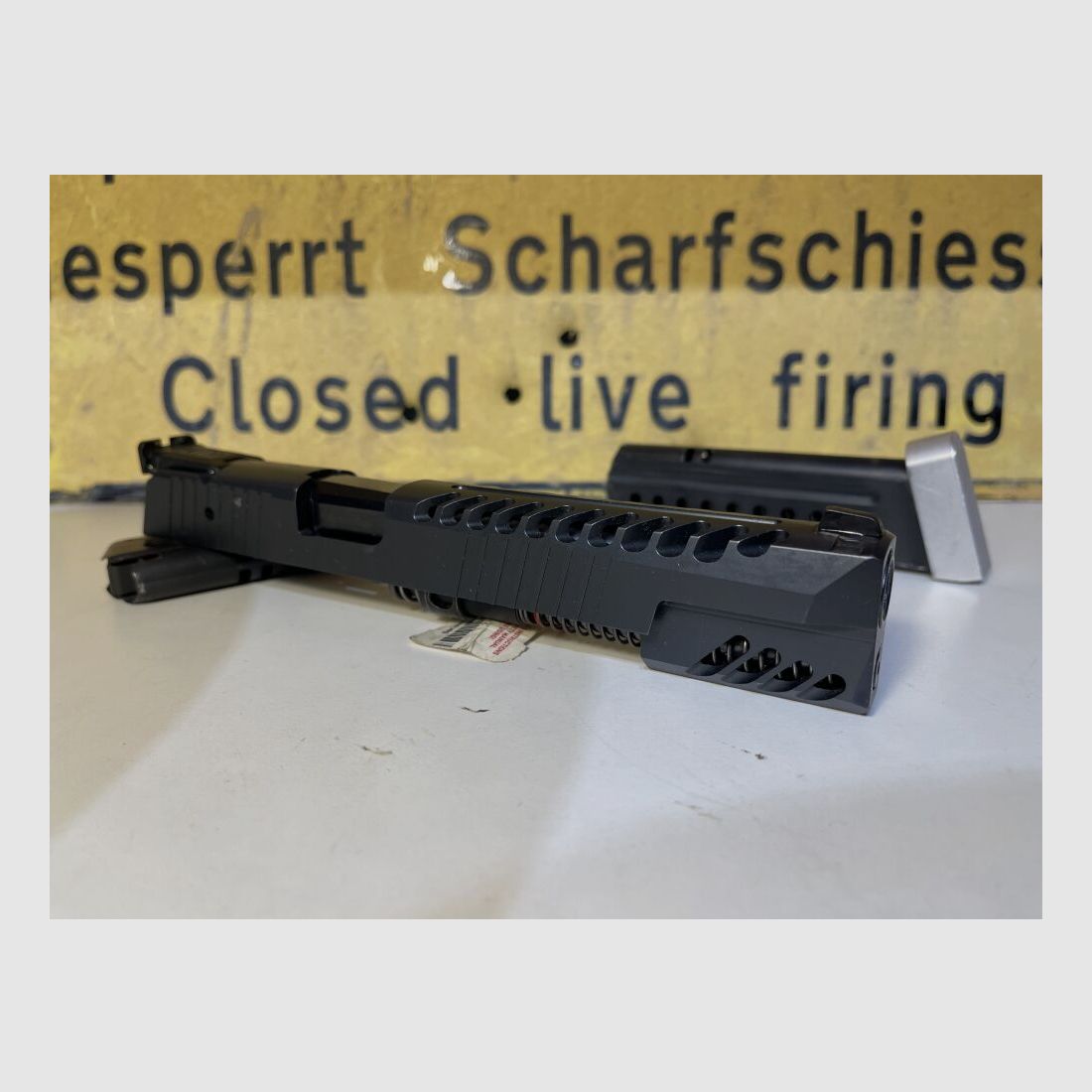 Sistema de intercambio SIG Sauer P220 X-Six (esqueletizado!), calibre .45Auto
